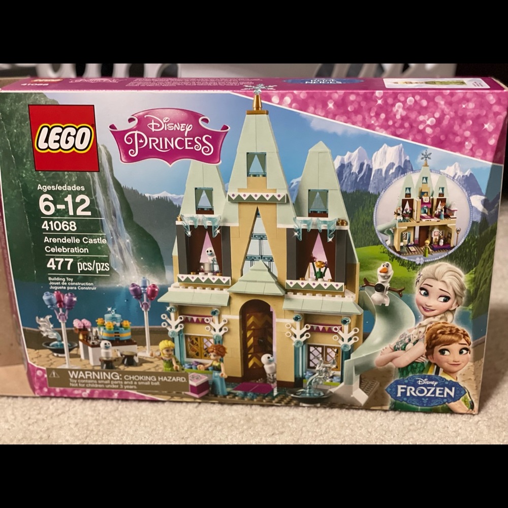 LEGO FROZEN Castle